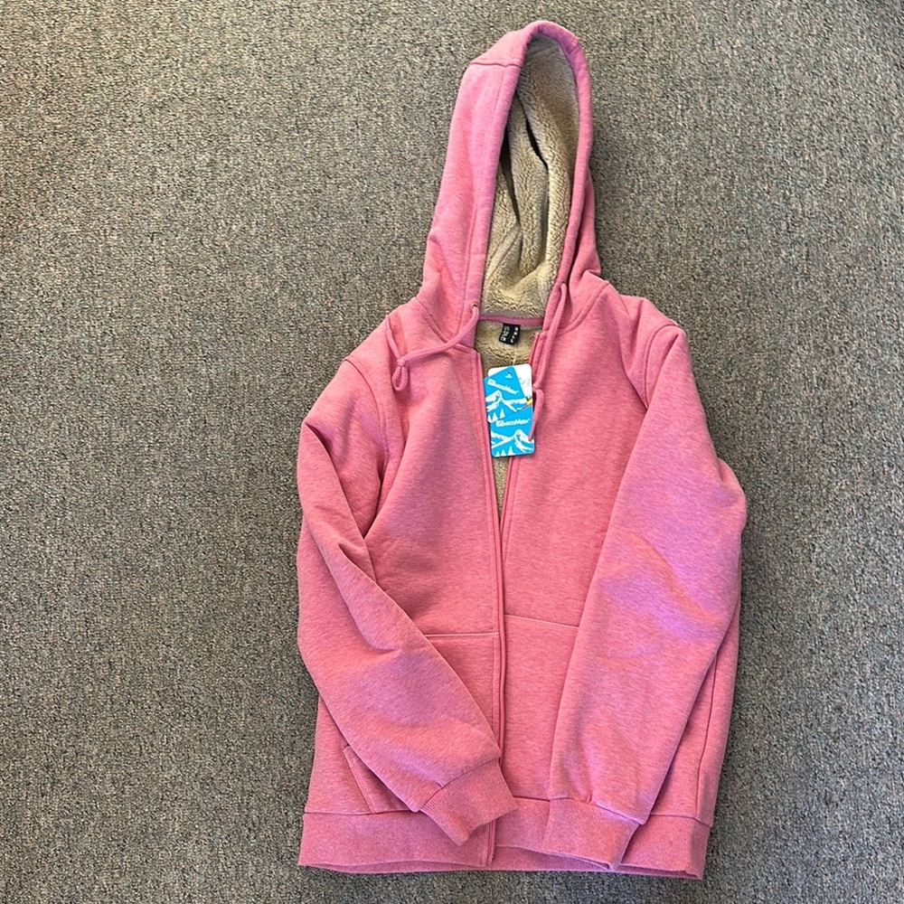 NWT fleece lined sweatshirt